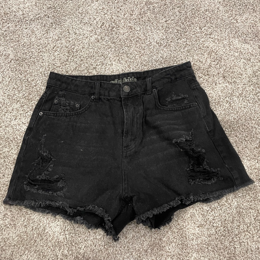 Wild Fable Women’s Black Jean Shorts
